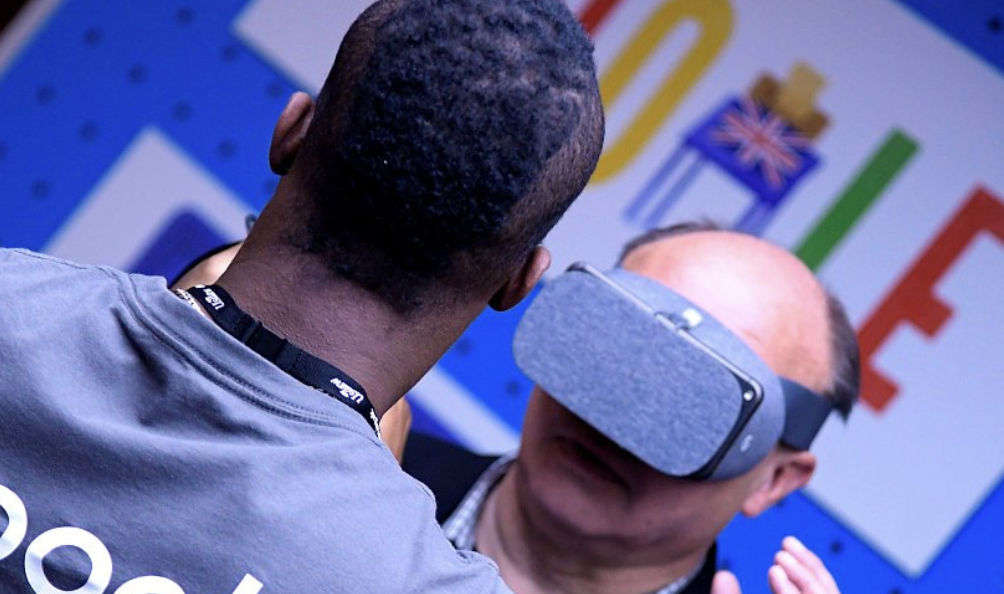 科技巨头相继宣布VR/MR新品计划