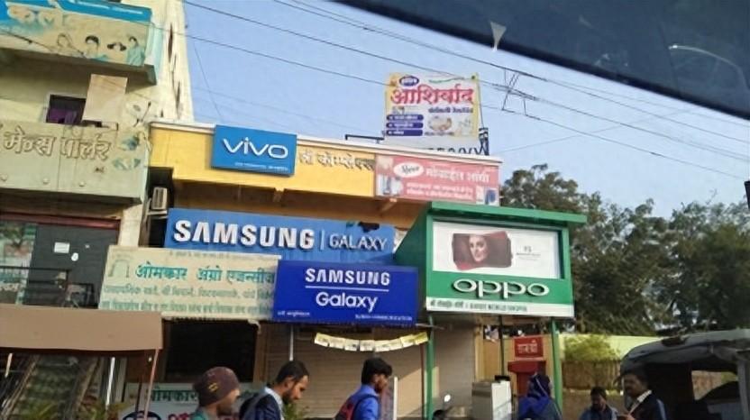 印度小米VIVO竞争对手提速 LAVA欲夺回失去的市场份额