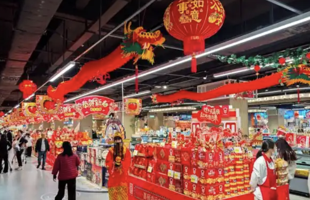 商务部：消费市场平稳开局 春节消费亮点突出