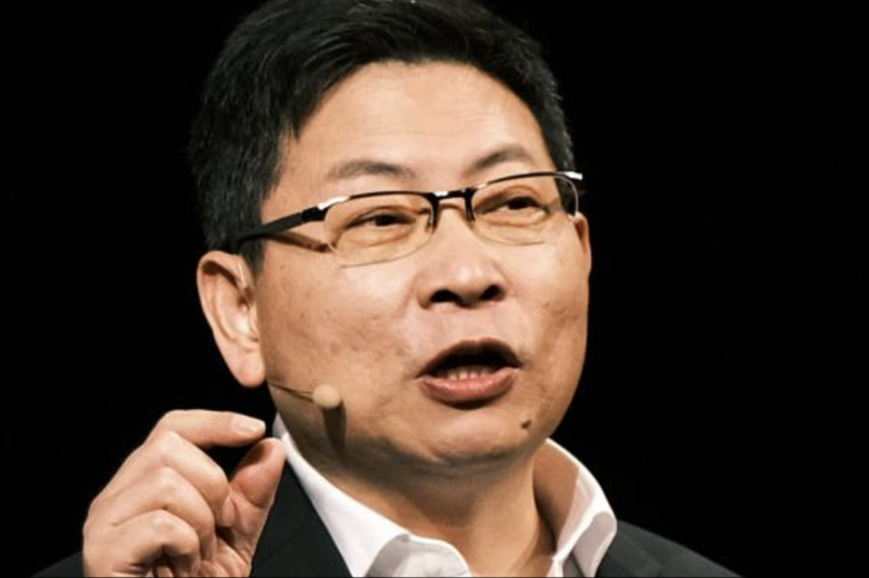 余承东谈鸿蒙折叠电脑：希望出货量更多之后成本降低，大家能以更优惠的价格买到