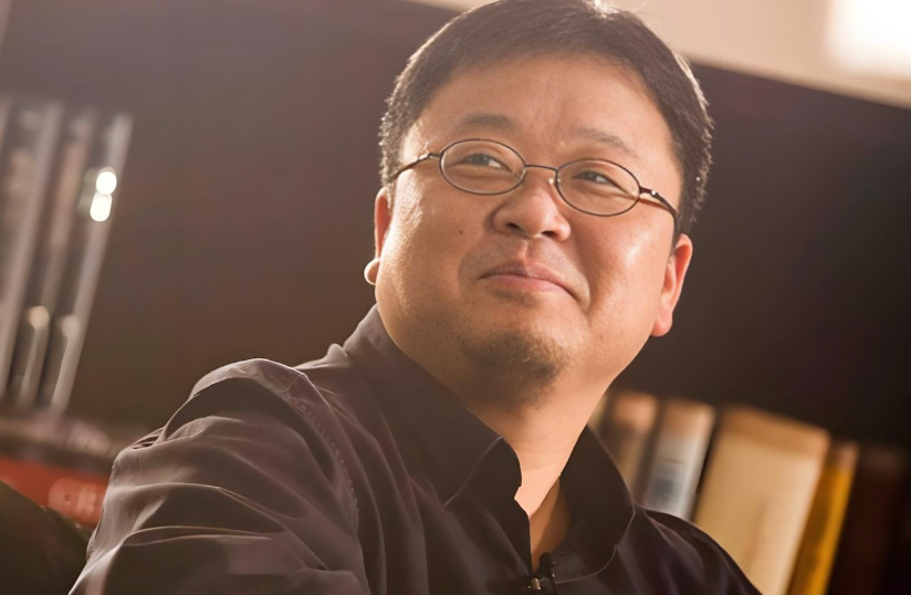 锤子手机梦碎7年后，罗永浩依旧折腾不止