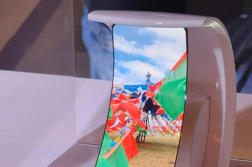 破解“不可能三角”：维信诺第四代OLED技术如何实现鱼与熊掌兼得？