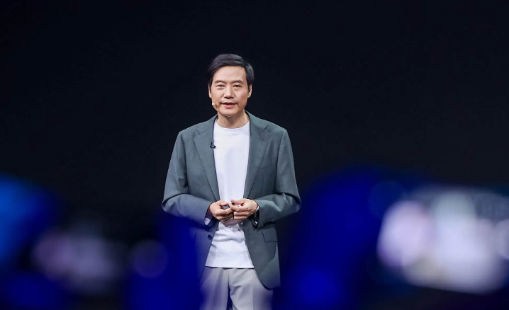 雷军：小米很热SU7也很热 负面信息更容易传播