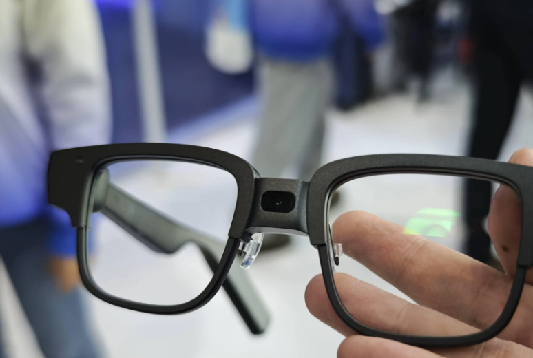 传vivo叫停AI眼镜项目，官方暂无回应